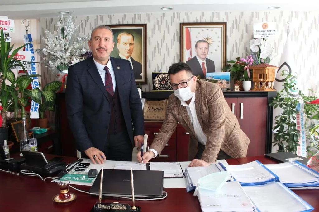 CANLI HAYVAN PAZARI PROJESİ İÇİN PROTOKOL İMZALANDI