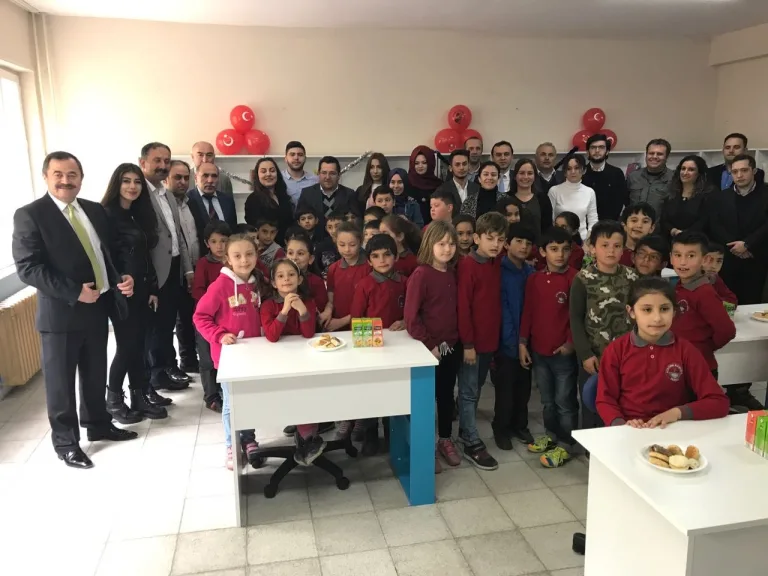 Başkanımız Kütüphane Açılışına Katıldı — galeri görseli