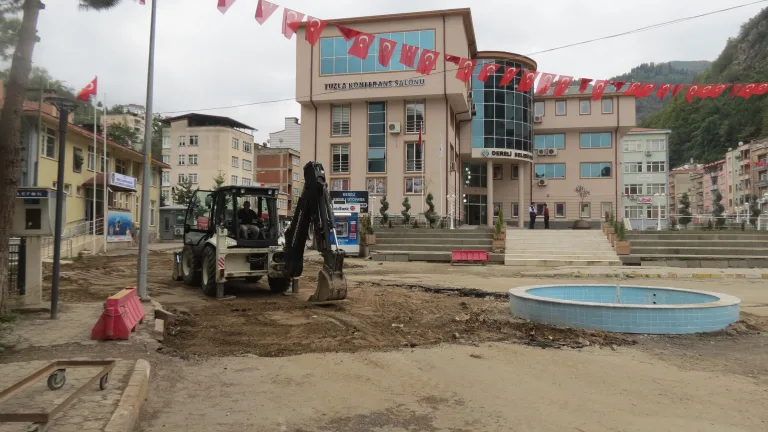 Parke Çalışmalarımız Devam Ediyor — galeri görseli