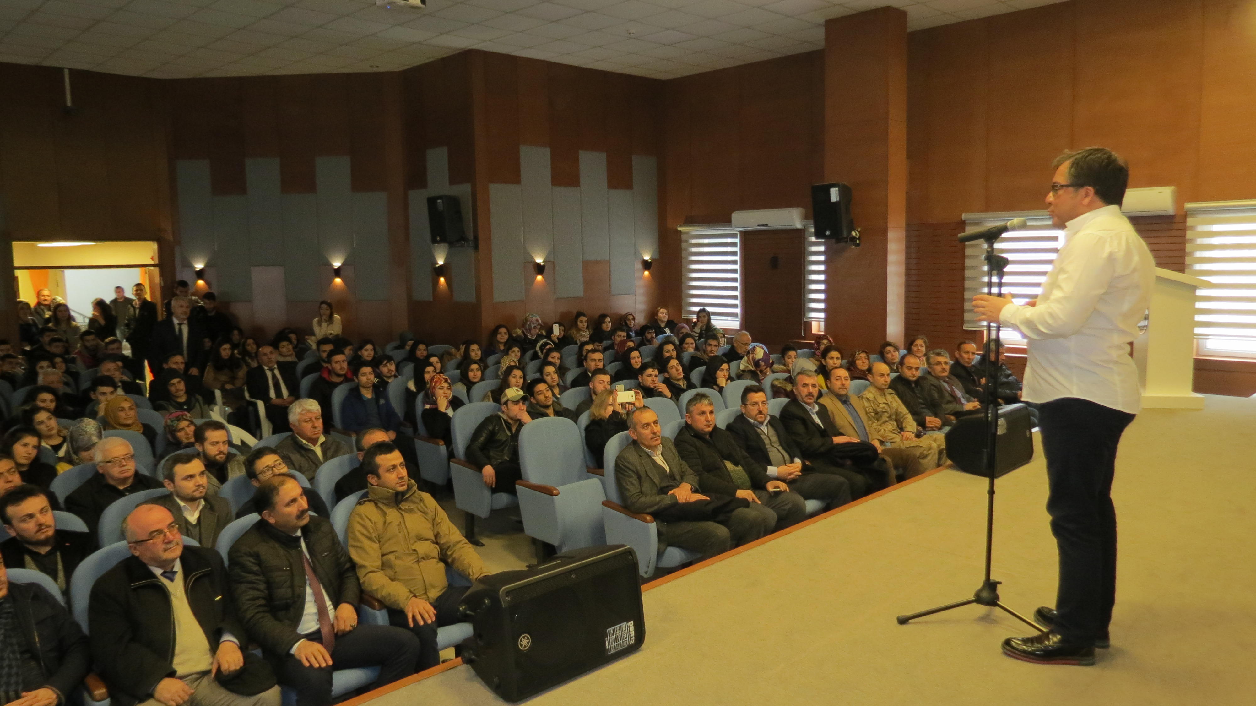 M. Akif Ersoy'la Anlaşabilmek Adlı Etkinlik Konferans Salonumuzda Düzenlendi