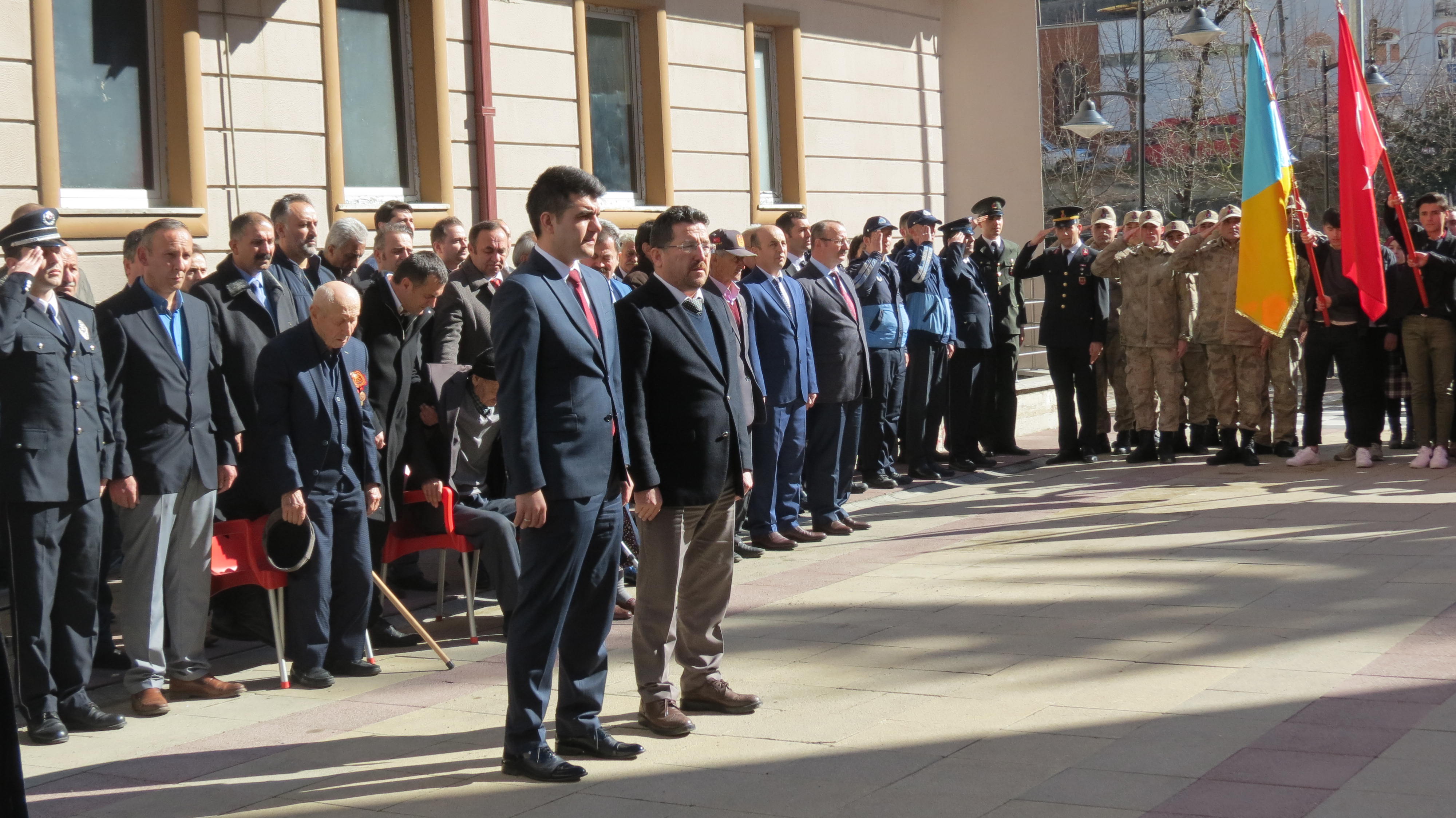 Çanakkale Şehitlerini Anma Günü Çelenk Sunma Töreni Yapıldı